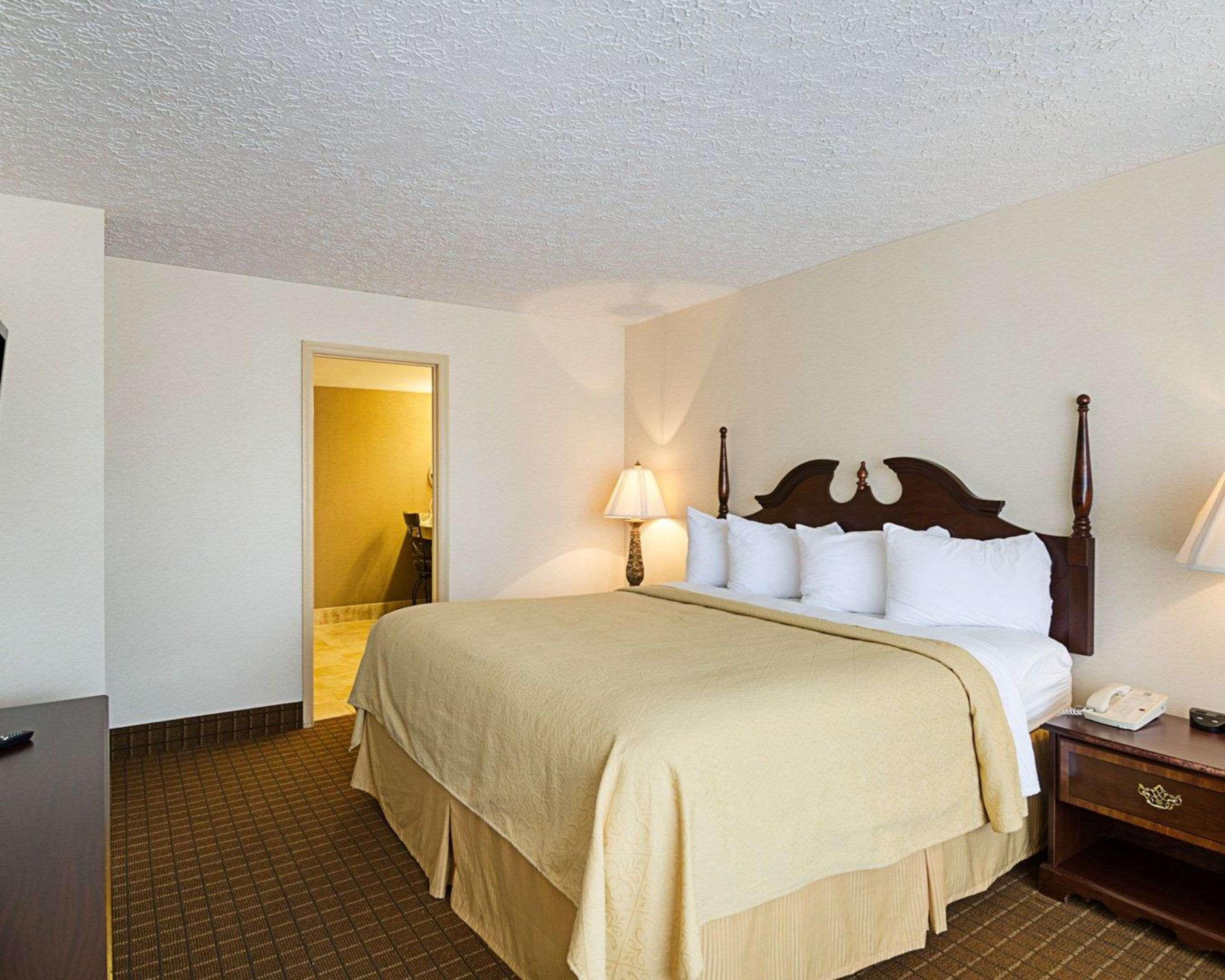 Quality Inn Lewisburg Exterior foto