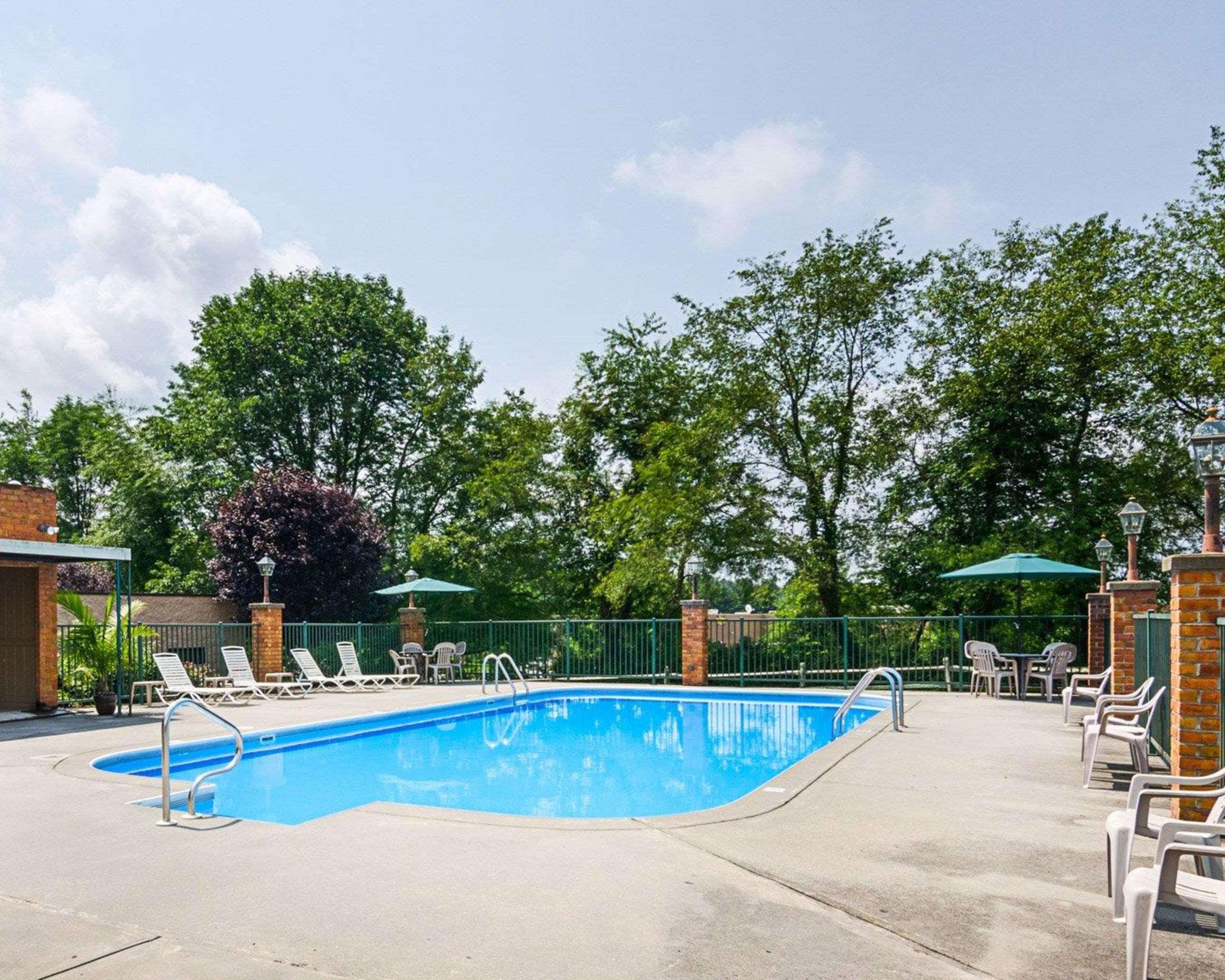 Quality Inn Lewisburg Exterior foto